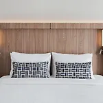 Courtyard By Marriott Hotel