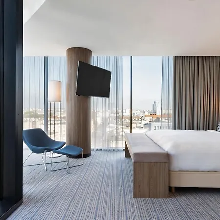 Courtyard By Marriott Otel Szczecin