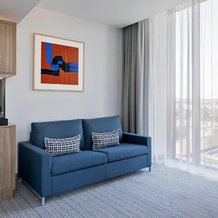 Otel Courtyard By Marriott
