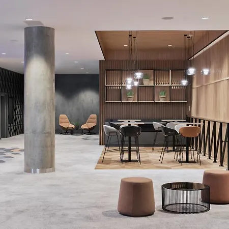Courtyard By Marriott