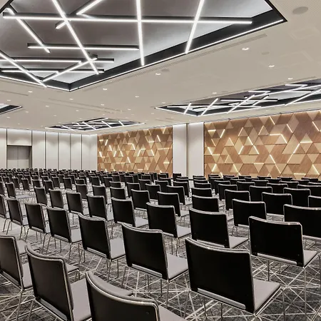 Otel Courtyard By Marriott