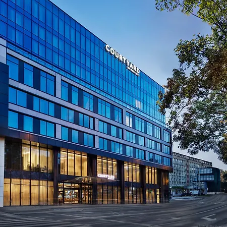 Otel Courtyard By Marriott