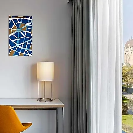 Courtyard By Marriott Hotel 4*