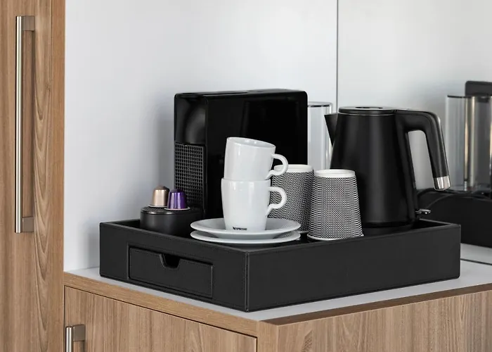 ホテル Courtyard By Marriott 4*