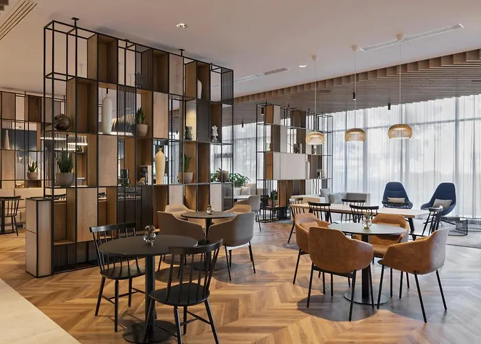 Courtyard By Marriott Hotel 4*