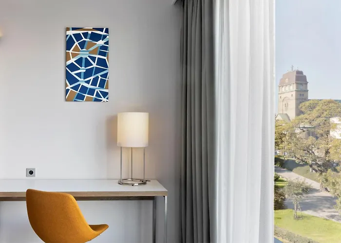 ホテル Courtyard By Marriott 4*