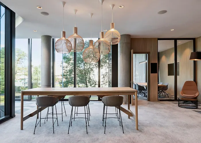 Courtyard By Marriott Hotel 4*